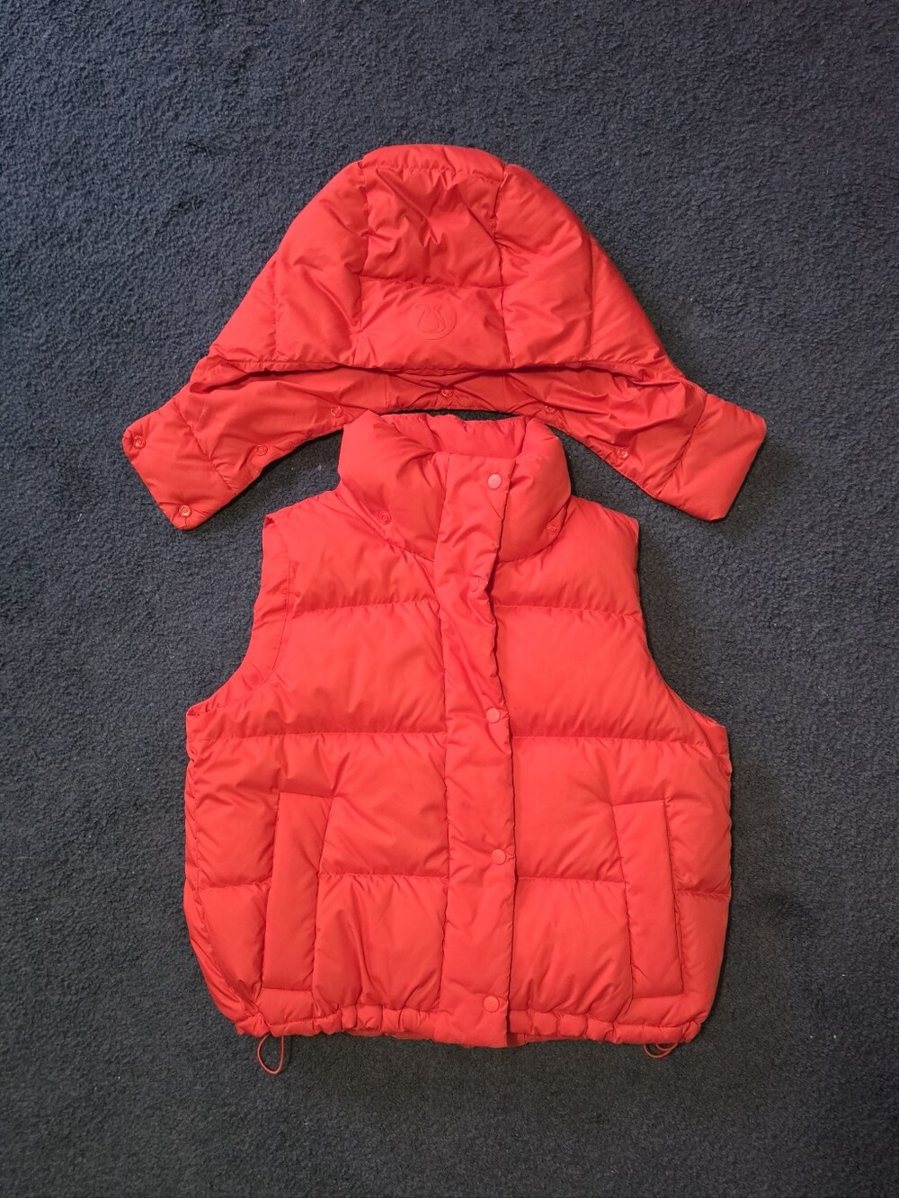 Lululemon Wunder Puff Cropped vest - Size 4